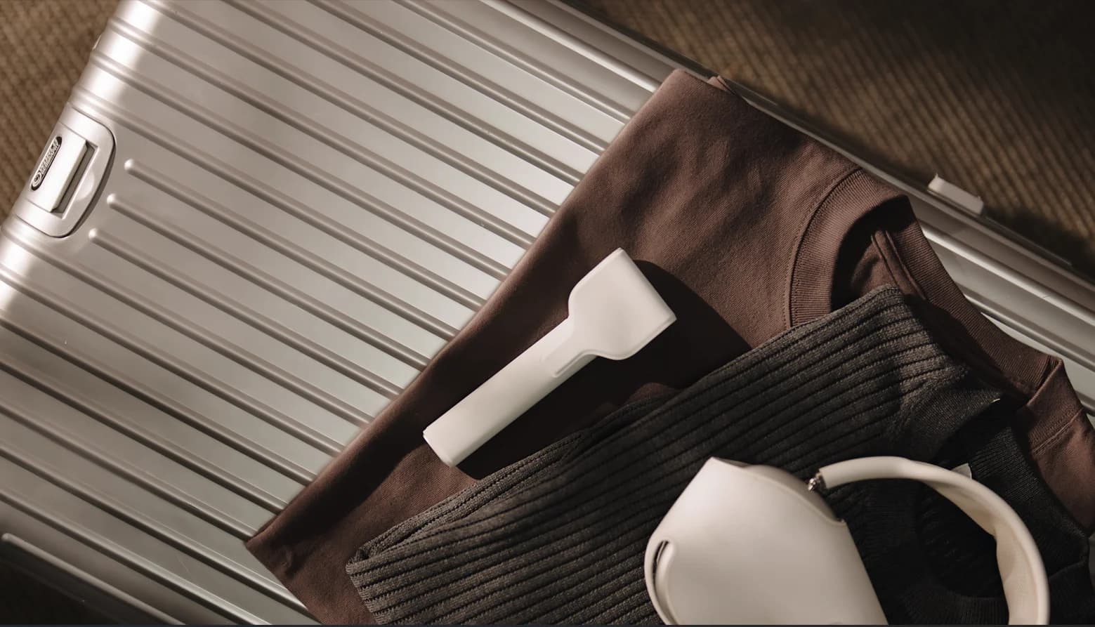 出張カバンから「専用充電器」が消えた。身だしなみを格上げする極薄シェーバー『Laifen T1 Pro』の本音レビュー